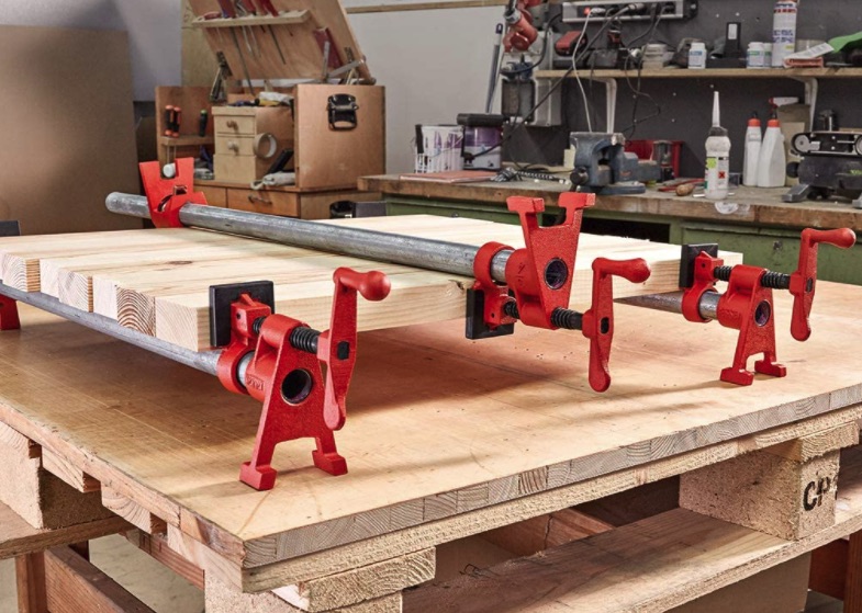 1743514195_Best-Woodworking-Clamps-2.jpg