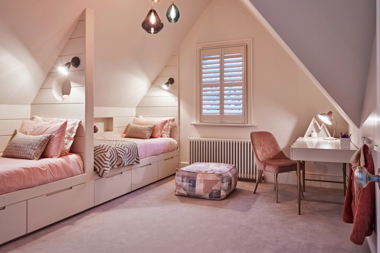evaluate-attic-bedroom-retina_retina_c522120862346fd071b4d36649f075d6.jpg