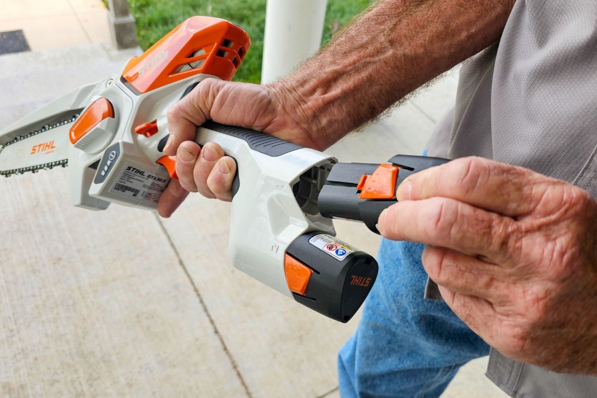 Установка аккумуляторов на Stihl GTA 30(1)